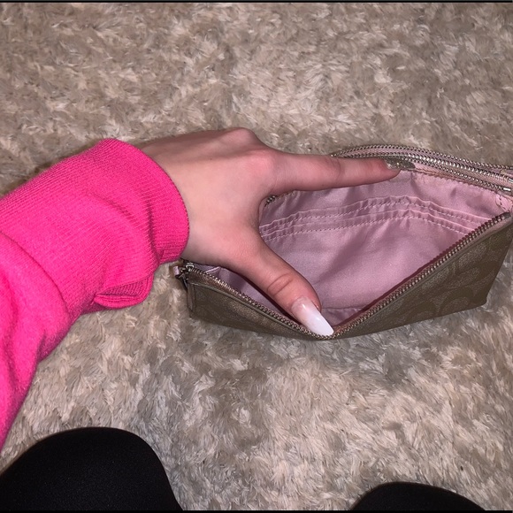 coach wallet - Picture 5 of 5